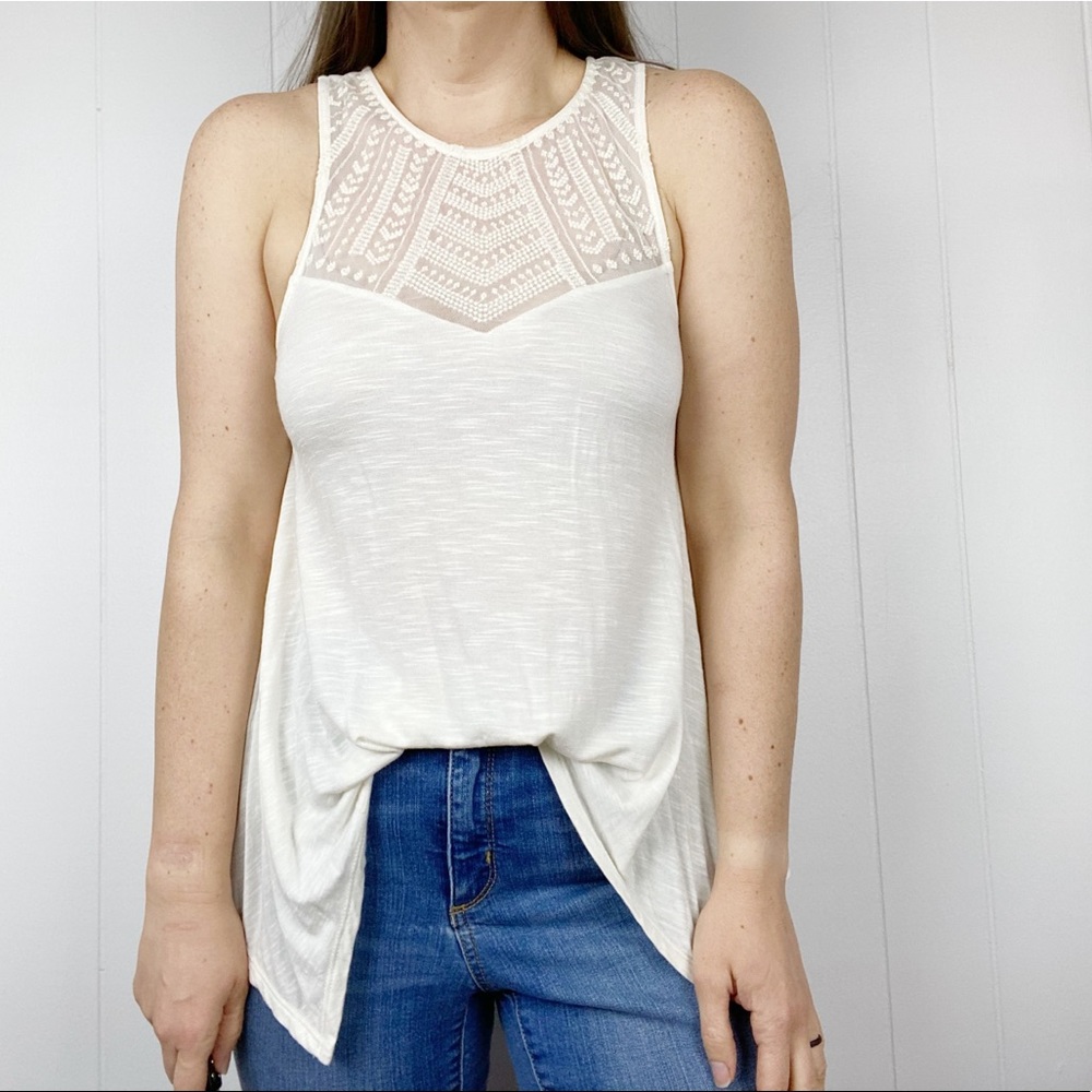 American Eagle Ivory Embroidered Swing Fit Tank